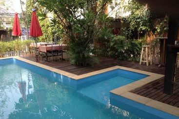 בית מלון כפרי Hi Guest House