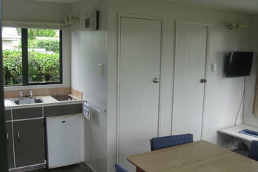 هتل Mercury Bay Holiday Park