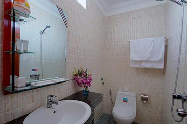 هتل Bou Phanith Villa