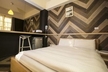 Fengjia Footpace  Hostel