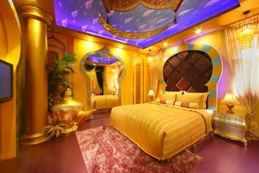 Sato Castle Motel