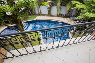 Tamnak Beach House