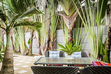 Tamnak Beach House