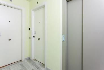 Weflating Modern Diagonal