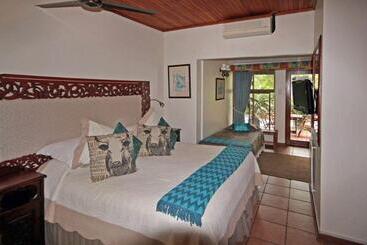 ベッドアンドブレックファースト Santa Lucia Guest House