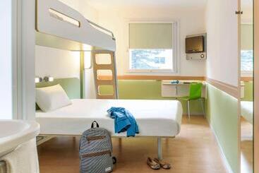 בית מלון כפרי Ibis Budget Bourges