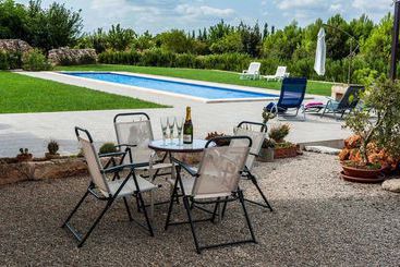 Villa Serral