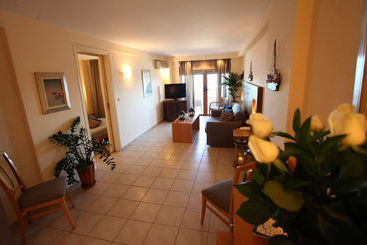Ammos Suites