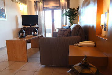 Ammos Suites