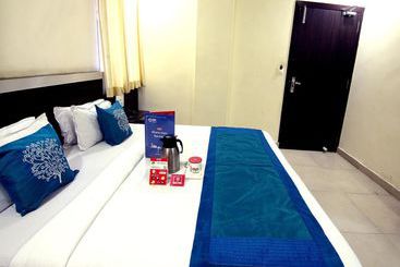 هتل Oyo Rooms Railway Station Raipur