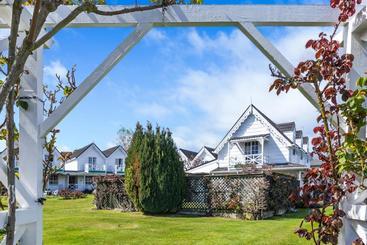 مُتل Phoenix Thermal Resort  Taupo
