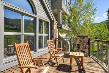 202 Highlands Slopeside