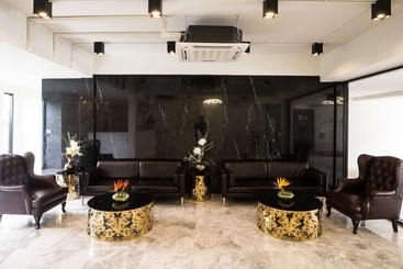 هتل Ivory Villa City