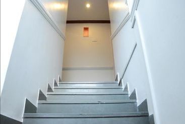 هتل Oyo Rooms Near Laxminarayan Theatre Swargate