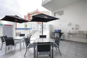 هتل Macquarie Waters Boutique Apartment