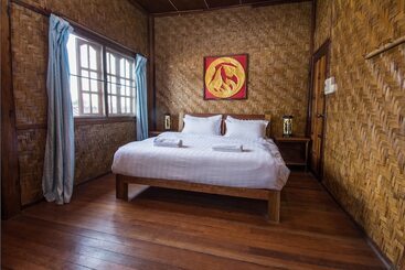 פנסיון Amandra Villa