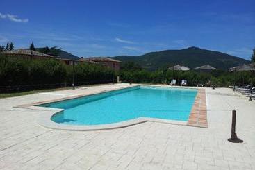 Il Moro Country House