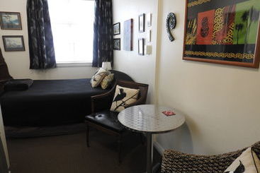 Art Deco Apartment