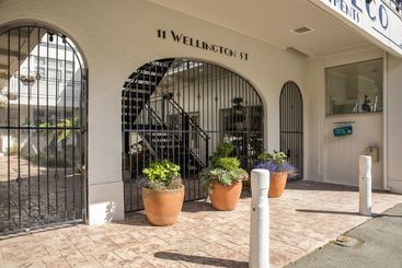 Art Deco Apartment