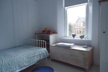 Bishopton Apartment, Near Glasgow