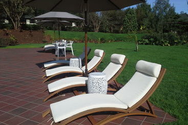هتل Acacia Farm Lodge