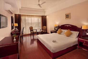 ホテル Mayur Aaditya Resort
