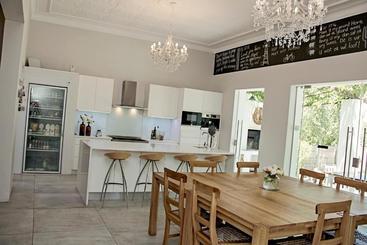 민박 Cape Karoo Guesthouse