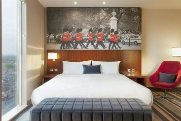 هتل Hyatt Place West London Hayes