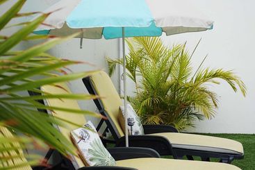 هتل Yucca Villas