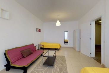 هتل Yucca Villas