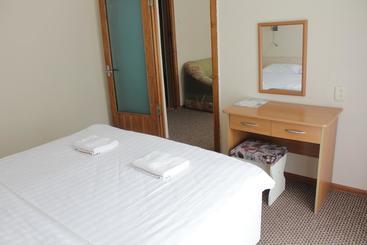 هتل Znanie Health Resort