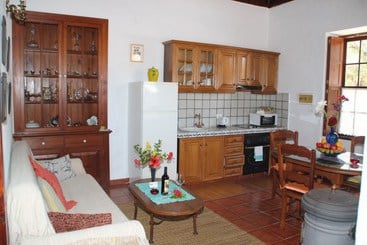 Casas Rurales Los Marantes