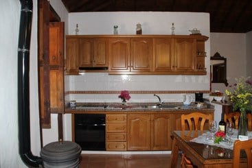 Casas Rurales Los Marantes