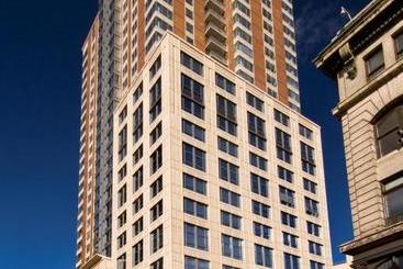 Global Luxury Suites At China Town