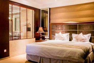 هتل Qingdao Jinhong Sea View Holiday
