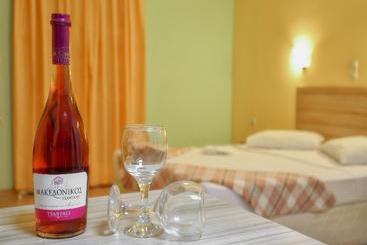 هتل Zante Inn