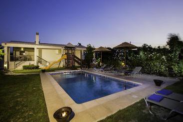Villa Euphoria