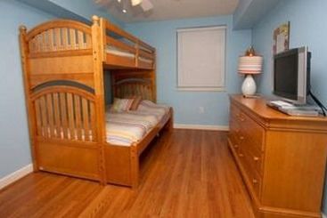 هتل Bluewater Keyes In North Myrtle Beach