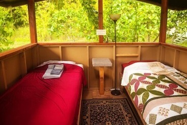 房子  Kirpal Meditation And Ecological Center