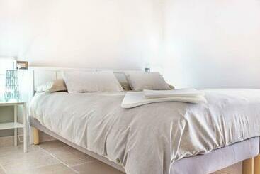 膳宿费 Camera Astrid