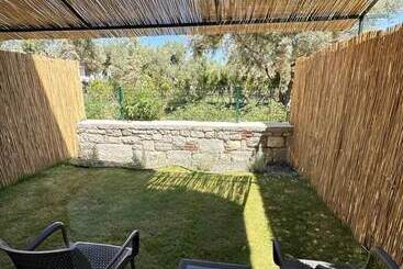 هتل آپارتمان Capo Calaberno Aparts