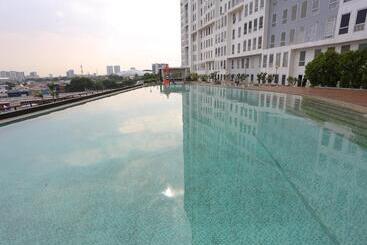 Hotel Aurora Rooms @ Apartemen Patraland Urbano