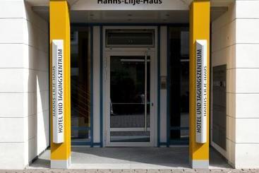 酒店 Hanns Lilje Haus