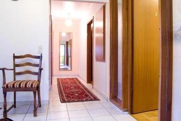 Отель Zimmer Weiss