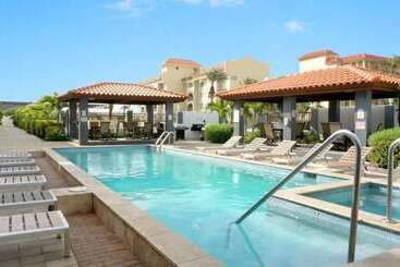 هتل آپارتمان Arena Condominium Aruba