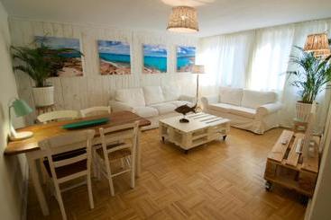 هتل Landhaus Hamm