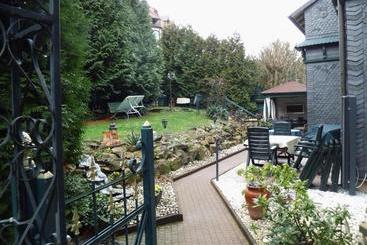 هتل Villa Bomberg