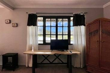 פנסיון Estancia Jardín De Teresita