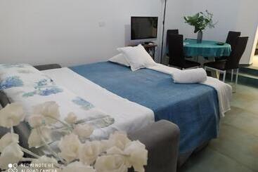 تختخواب و صبحانه Iggh Il Glicine Guest House