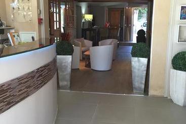 هتل Hôtel Beau Soleil